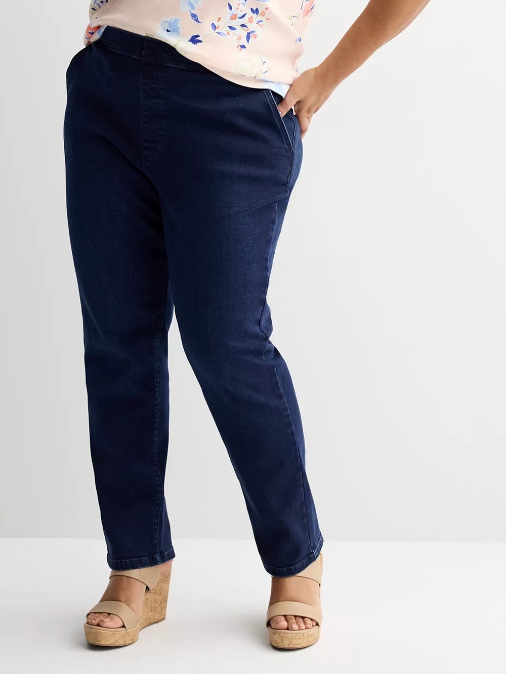 NWT croft & barrow Mid-Rise Super Dark Blue Straight Leg Jeans (3X)